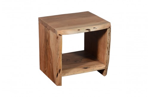 NISKI STOLIĆ OD MASIVNOG DRVETA LEVI