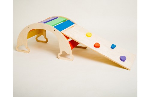 MONTESSORI LJULJAČKA SA ZIDOM ZA PENJANJE (VIŠE BOJA)