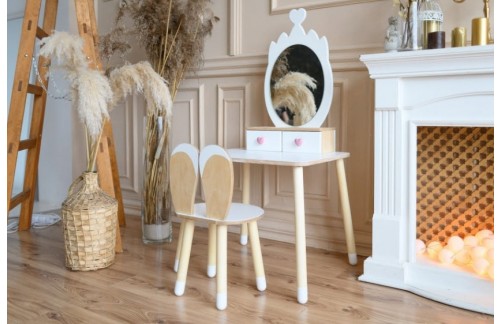 MONTESSORI KOZMETIČKI STOLIĆ KRONA (VIŠE BOJA)