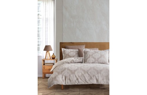 POSTELJINA LINA - SMEĐA