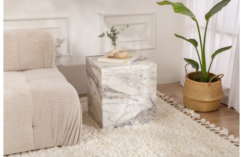 Pomoćni stolić Olran (frezija mramor)